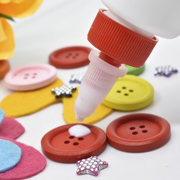PEGAMENTO LIQUIDO  KORES BLANCO GLUKIDS 30GRS - Vista 7