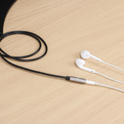 Extensión de Cable Auxiliar Manhattan de Audio Estéreo - Vista 8