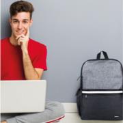 Mochila TechZone para Laptop 15.6" Múltiples Compartimientos Color Negro con Gris - Vista 7