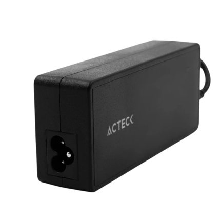 Cargador Universal Acteck para Laptop Energon Roam CU494 15-20V Negro